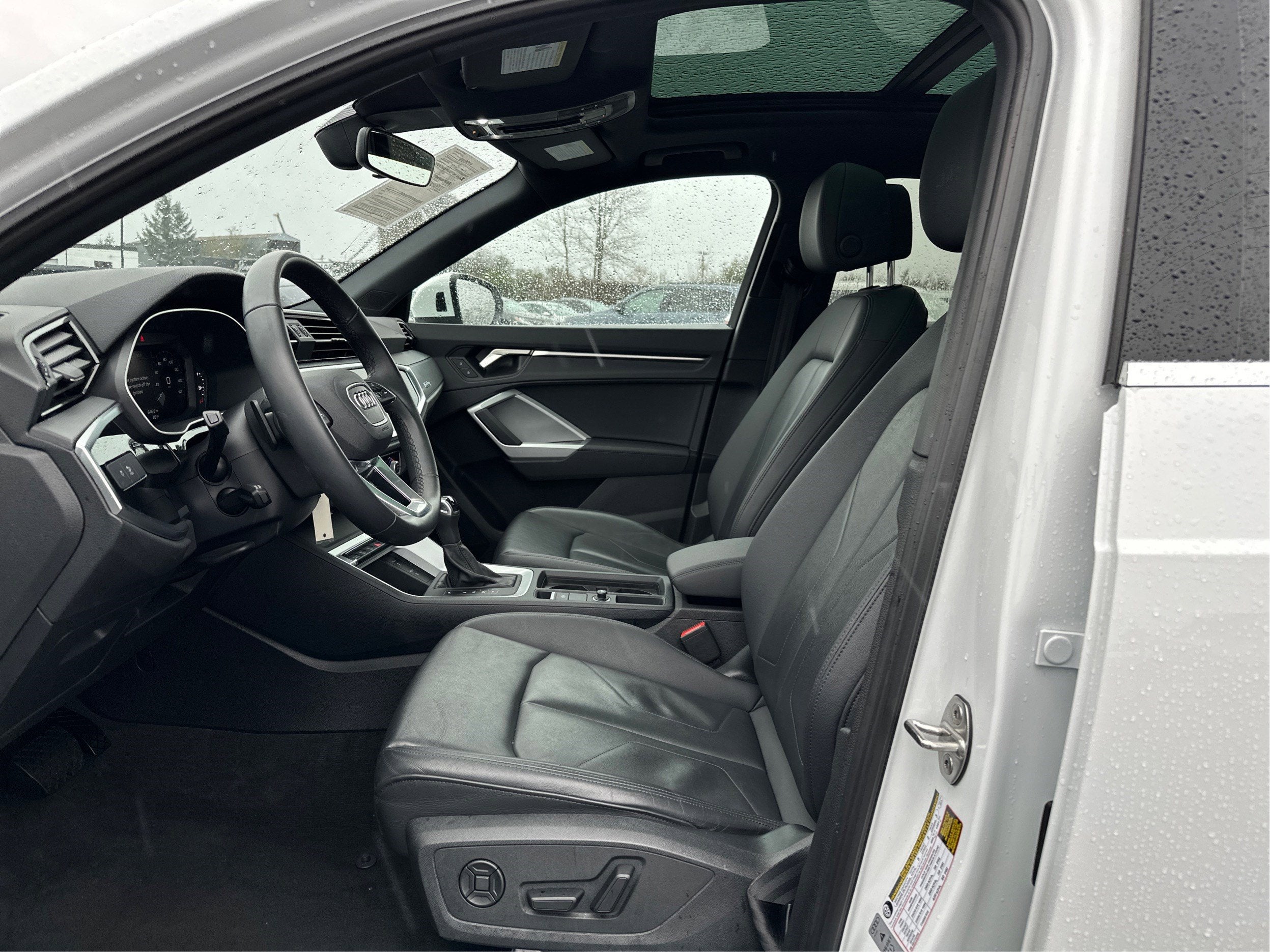 2025 Audi Q3 S line Premium