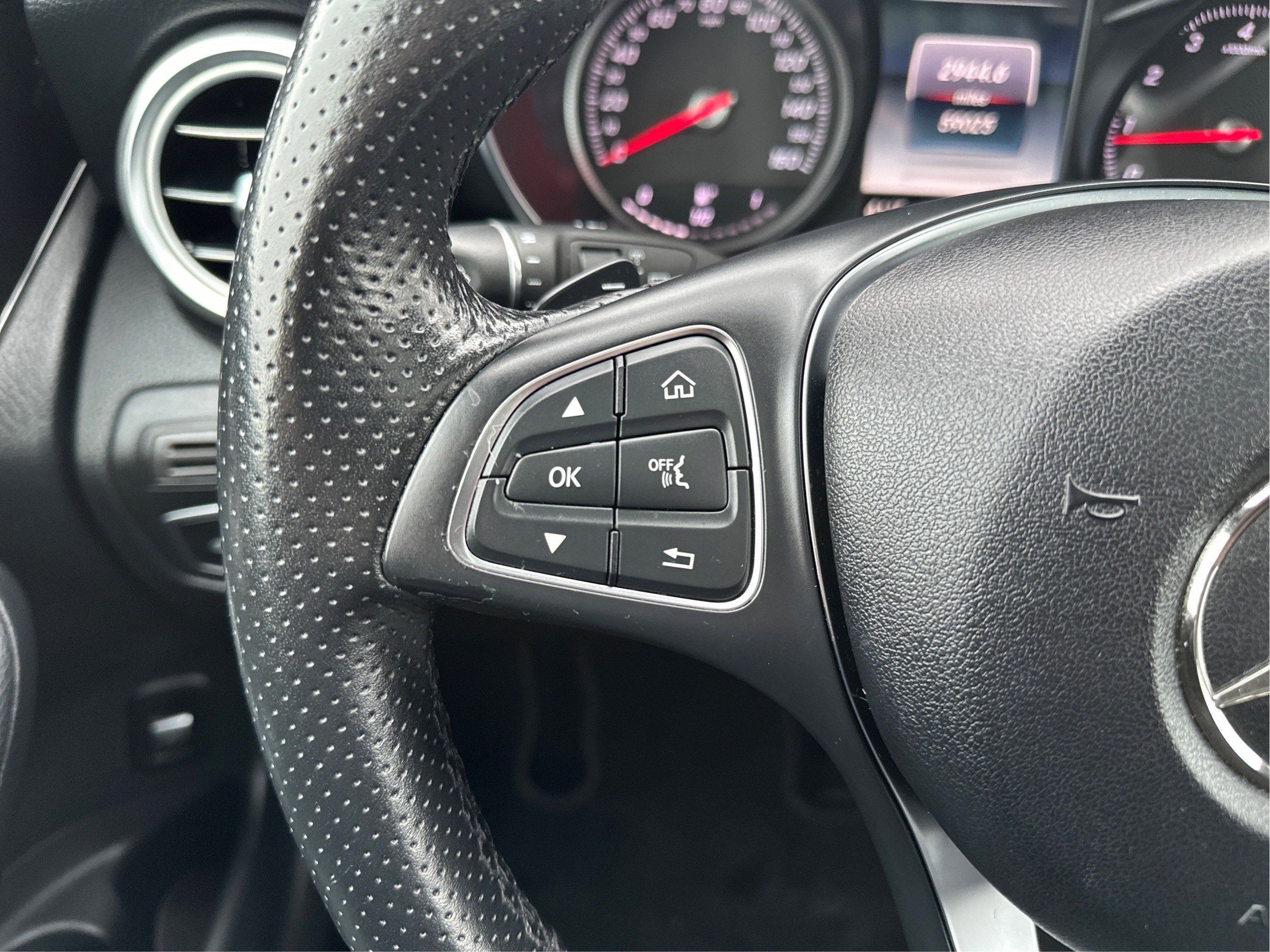 2018 Mercedes-Benz GLC GLC 300