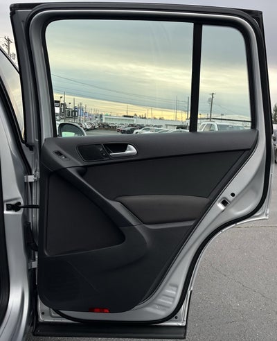 2017 Volkswagen Tiguan S