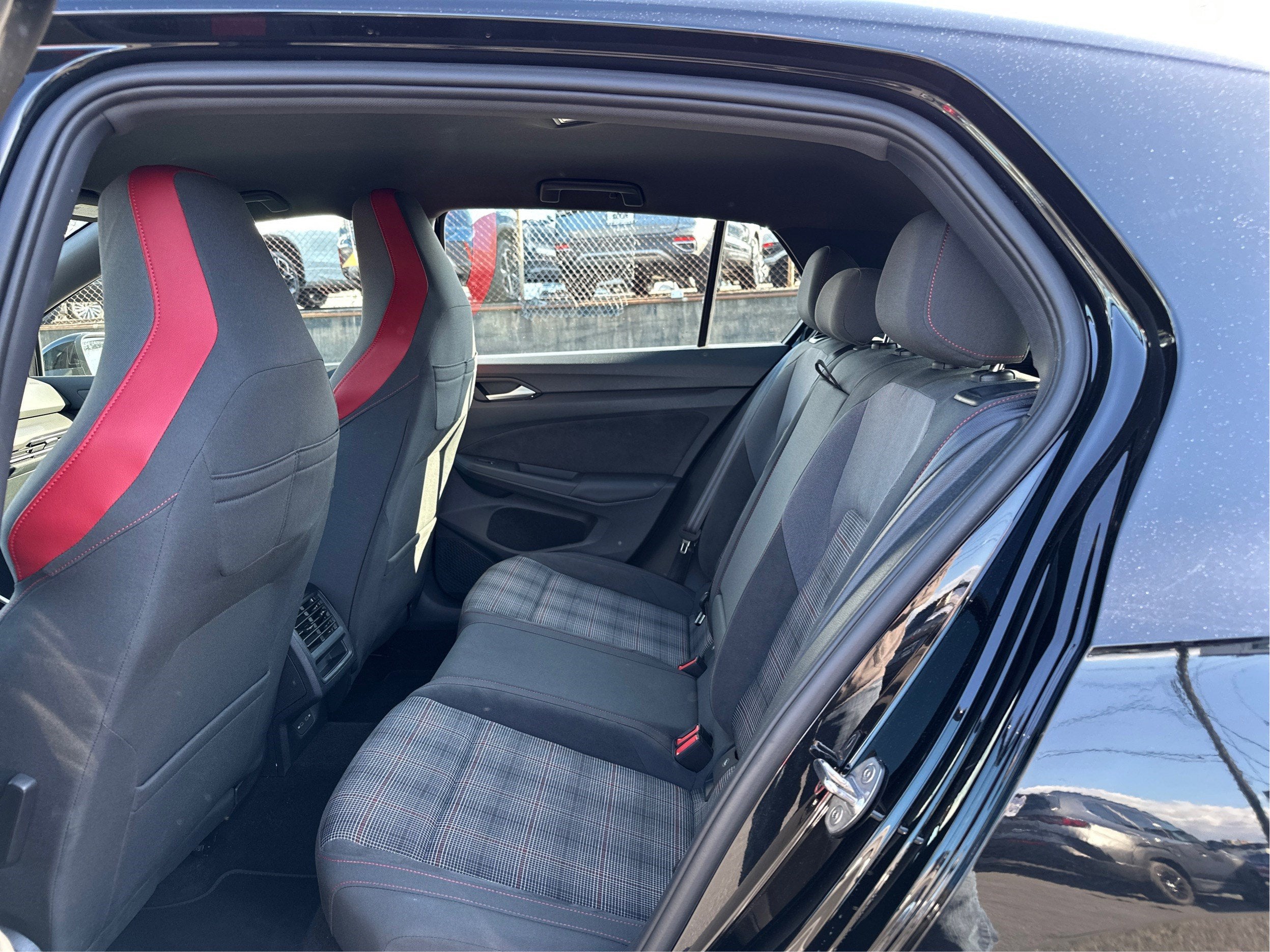 2024 Volkswagen Golf GTI S