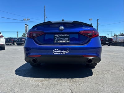 2022 Alfa Romeo Giulia AWD